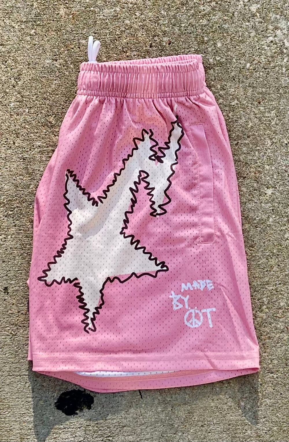 Pink fallen star✨